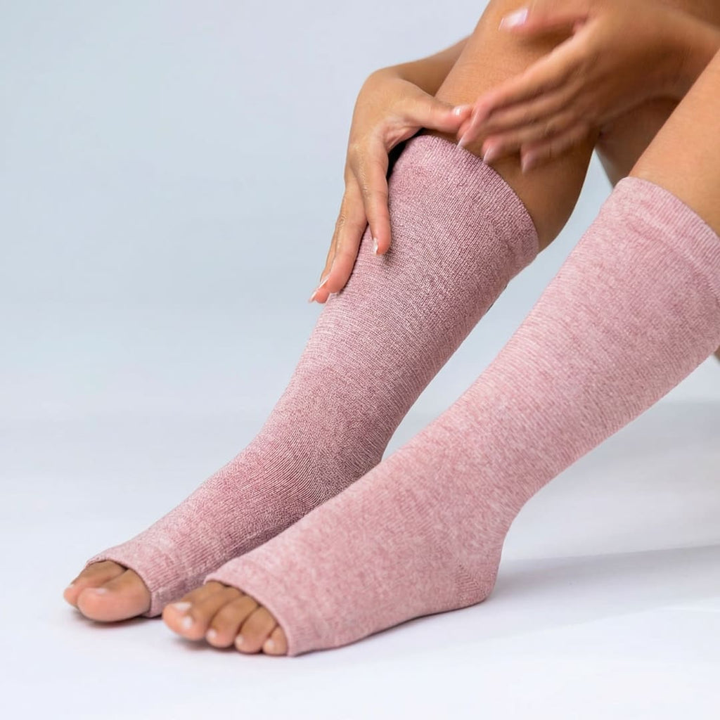 Premium Anti-Fatigue Bamboo Footsleeves - Soft Support for Active Days